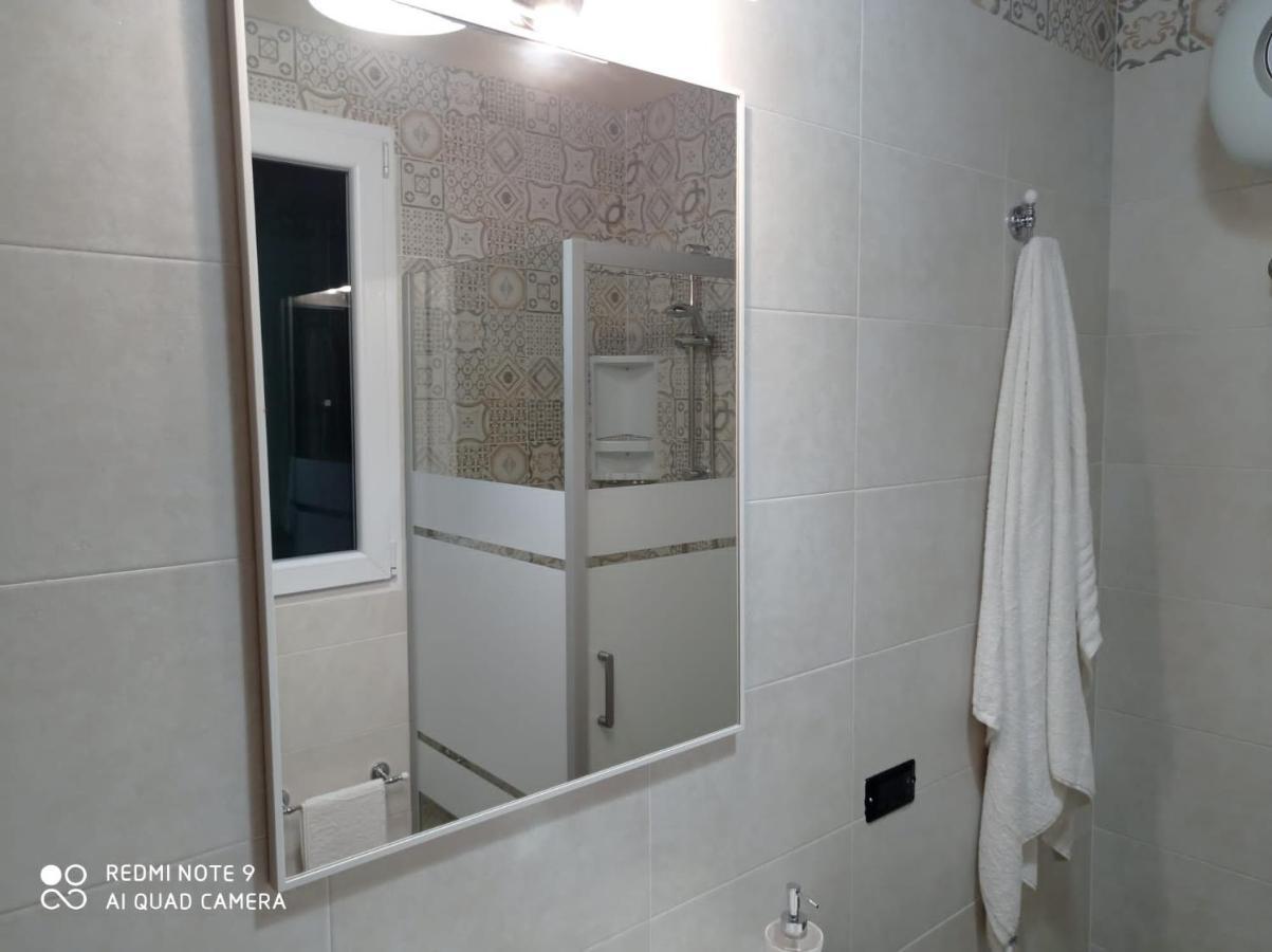 B&B Le Carrube Sava 外观 照片